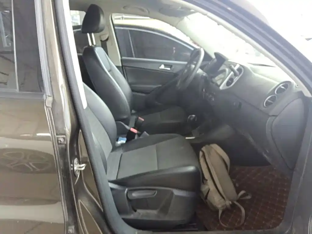 Volkswagen Tiguan 2015 — фото 20