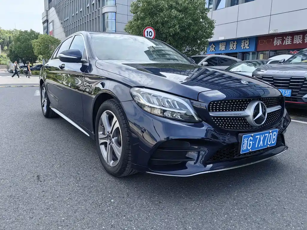 Mercedes-Benz C-Class 2020 — фото 3