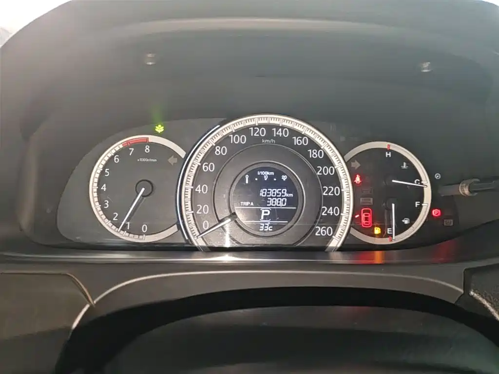 Honda Accord 2015 — фото 12