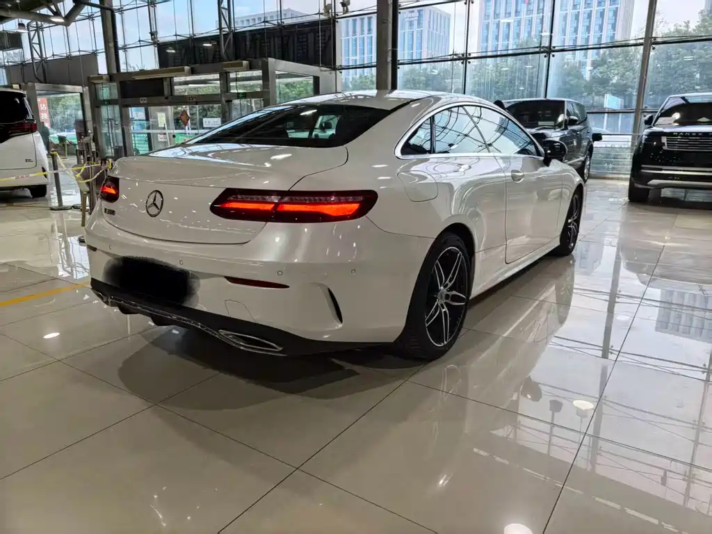 Mercedes-Benz E-Class 2017