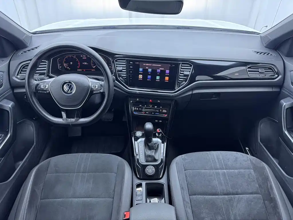 Volkswagen T-Roc 2022 — фото 16