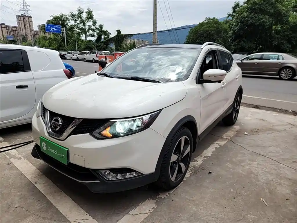 Nissan Qashqai 2017 — фото 2