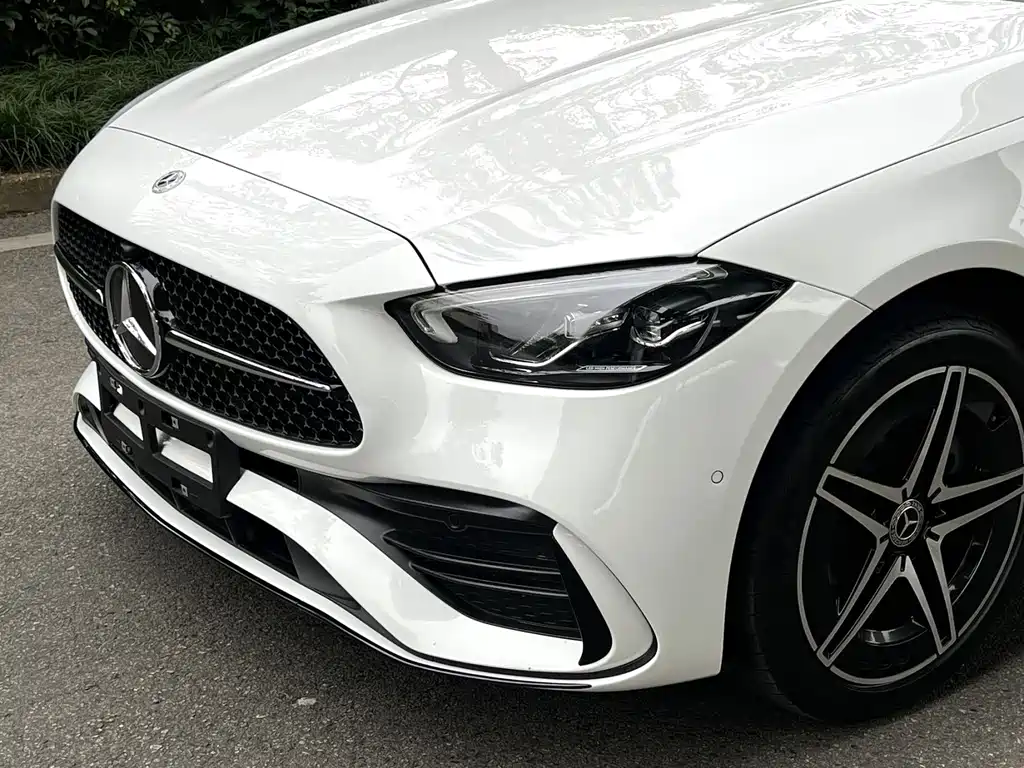 Mercedes-Benz C-Class 2023 — фото 14