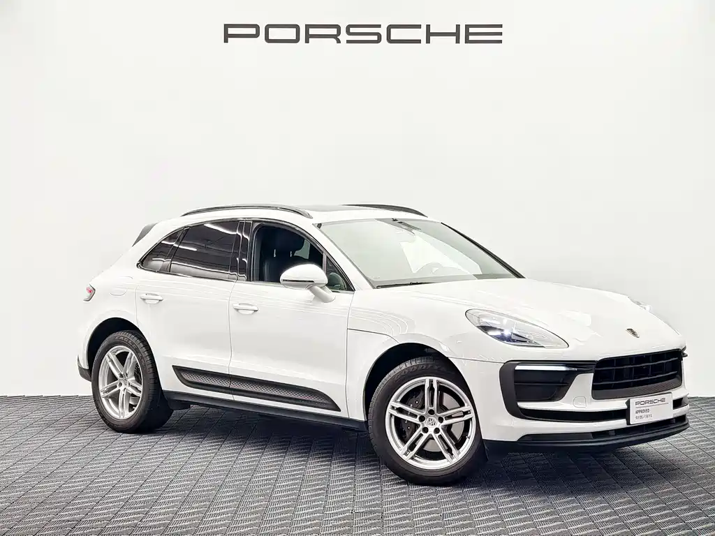 Porsche Macan 2023 — фото 3
