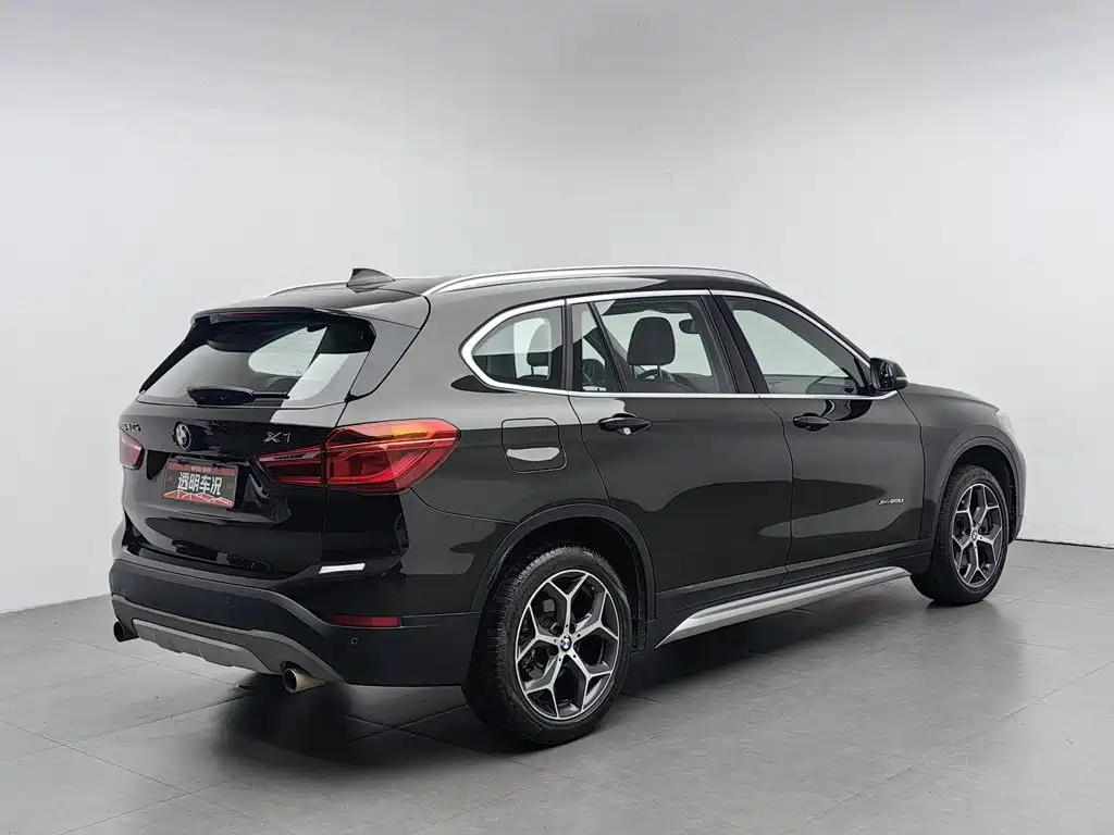 BMW X1 2018 — фото 2