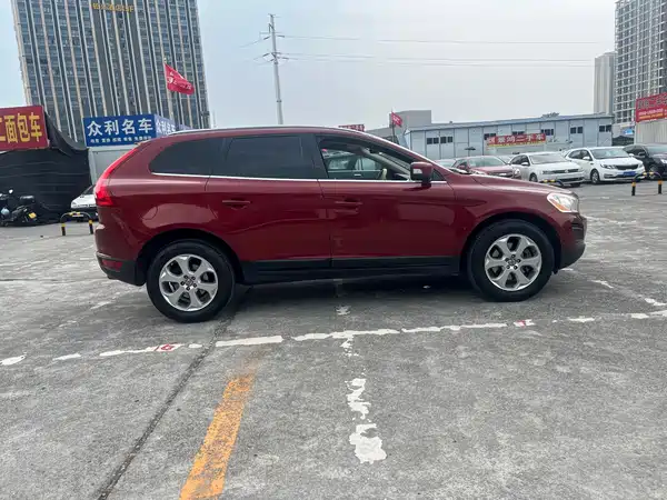 Volvo XC60 2012