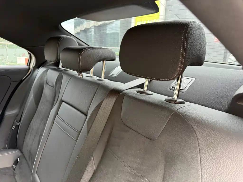 Mercedes-Benz A-Class 2021 — фото 35