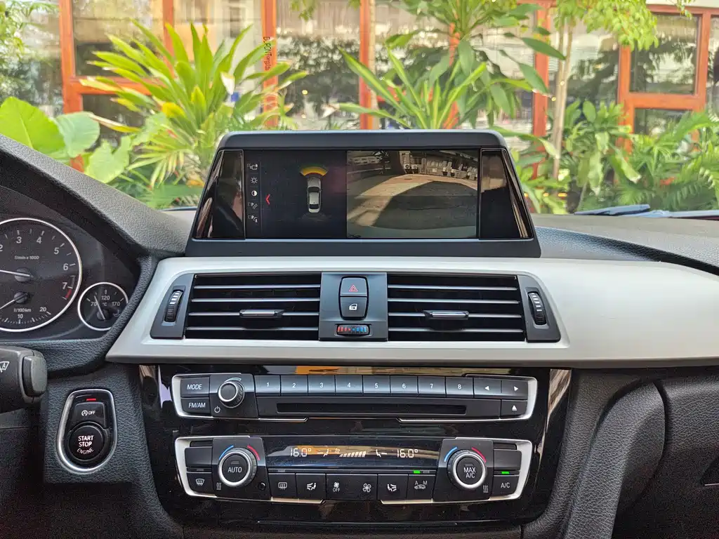 BMW 3 Series 2015 — фото 15