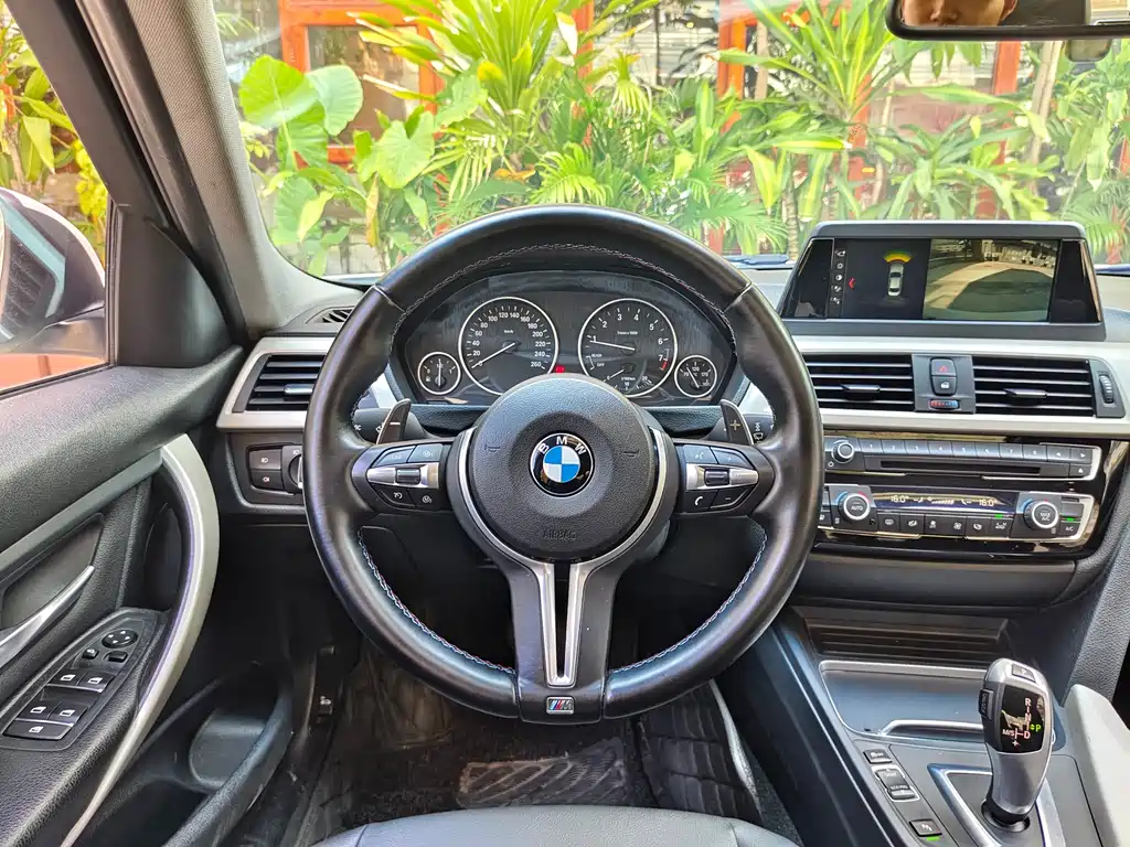 BMW 3 Series 2015 — фото 12