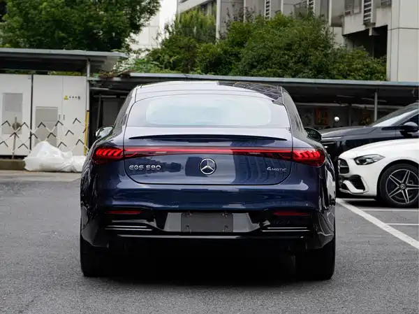 Mercedes-Benz EQS 2023