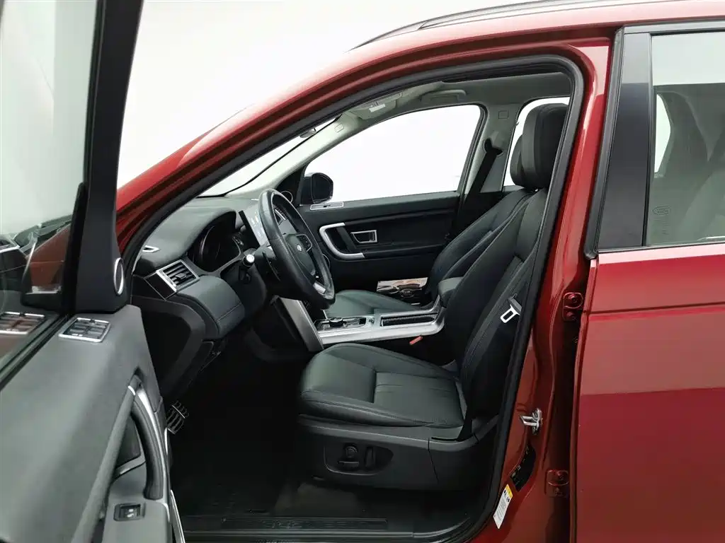 Land Rover Discovery Sport 2017 — фото 10