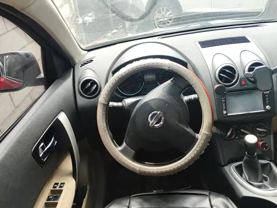 Nissan Qashqai 2015 — фото 15