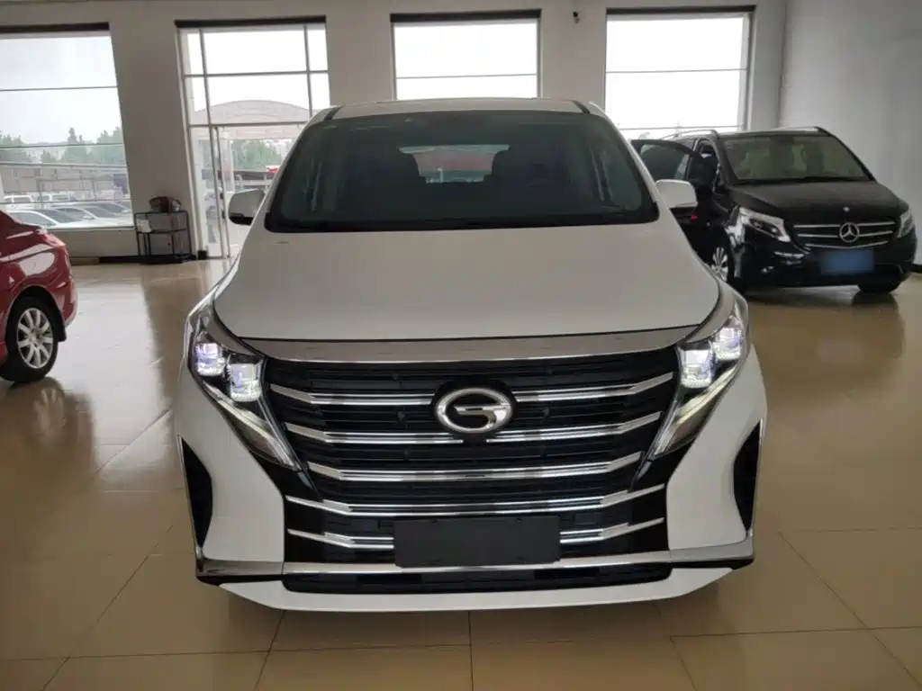 GAC Motor Trumpchi M8 2023 — фото 3