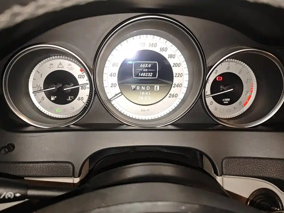 Mercedes-Benz C-Class 2012 — фото 14