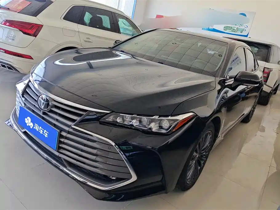 Toyota Avalon 2019 — фото 1