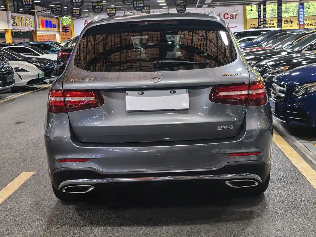 Mercedes-Benz GLC 2016 — фото 11