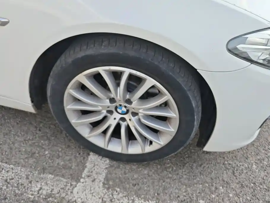 BMW 5 Series 2016