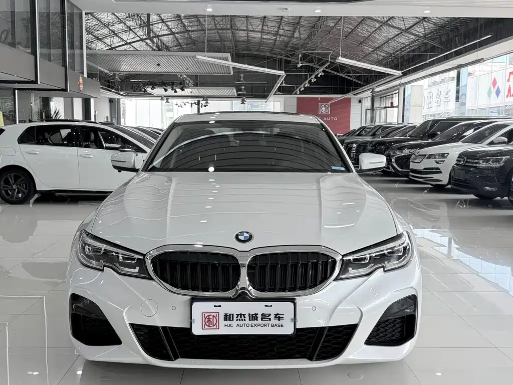 BMW 3 Series 2023