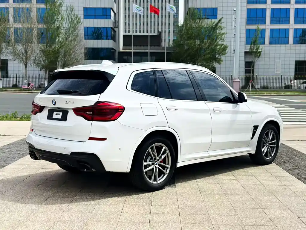 BMW X3 2021