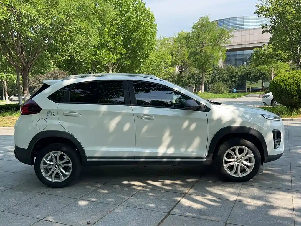 Chery Tiggo 3x 2022 — фото 9
