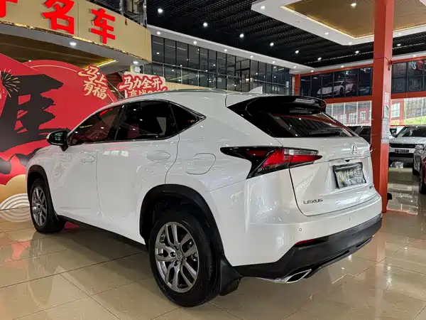 Lexus NX 2015