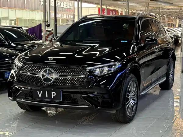 Mercedes-Benz GLC 2023