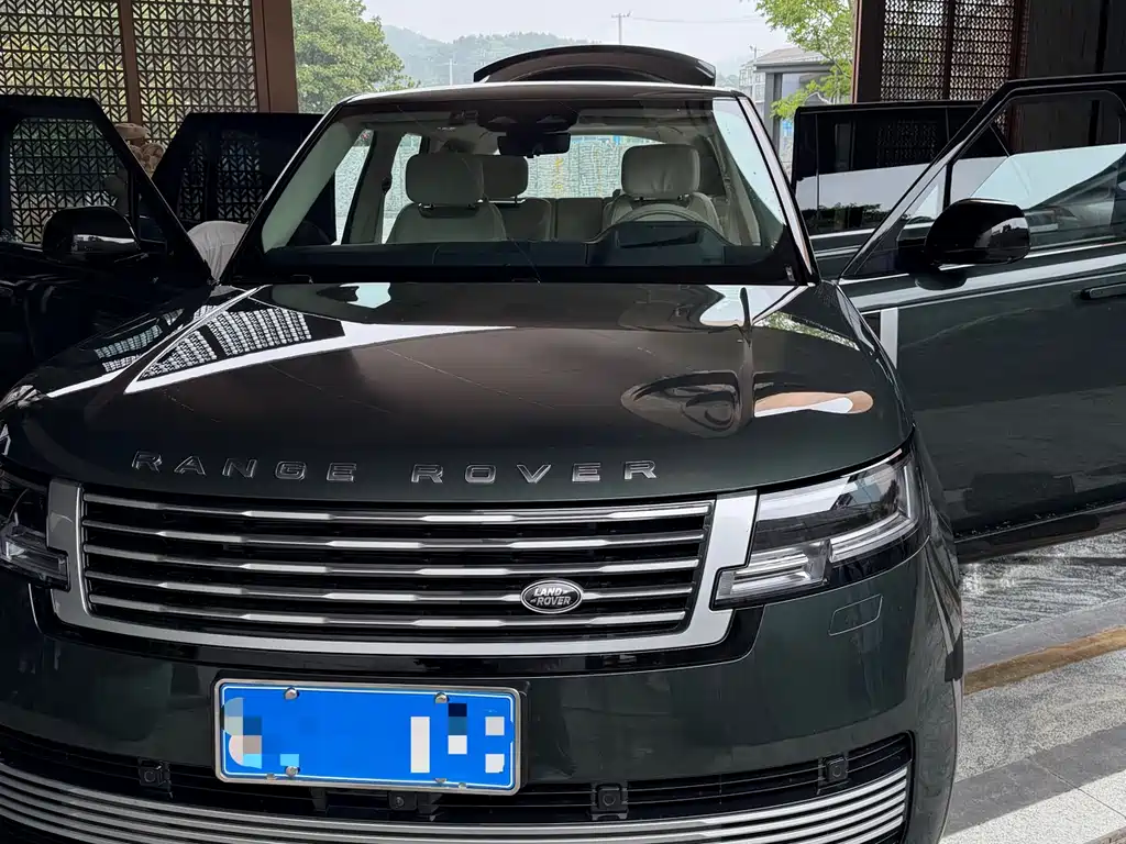 Land Rover Range Rover 2024 — фото 15