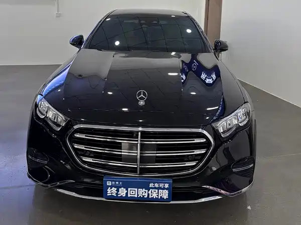 Mercedes-Benz E-Class 2024