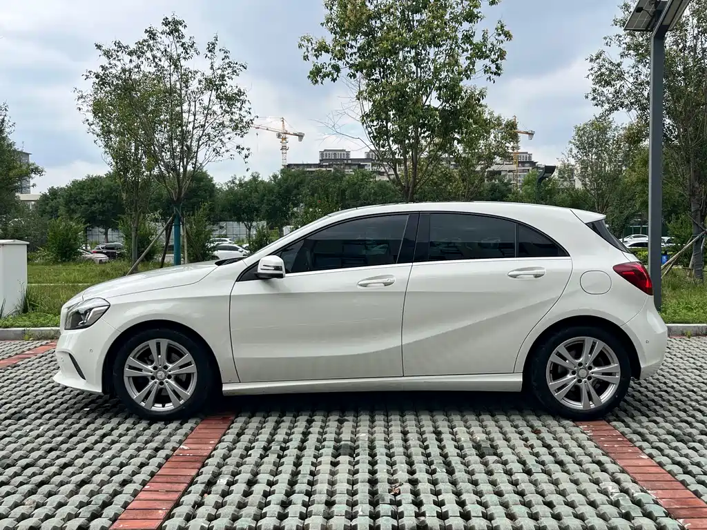Mercedes-Benz A-Class 2017