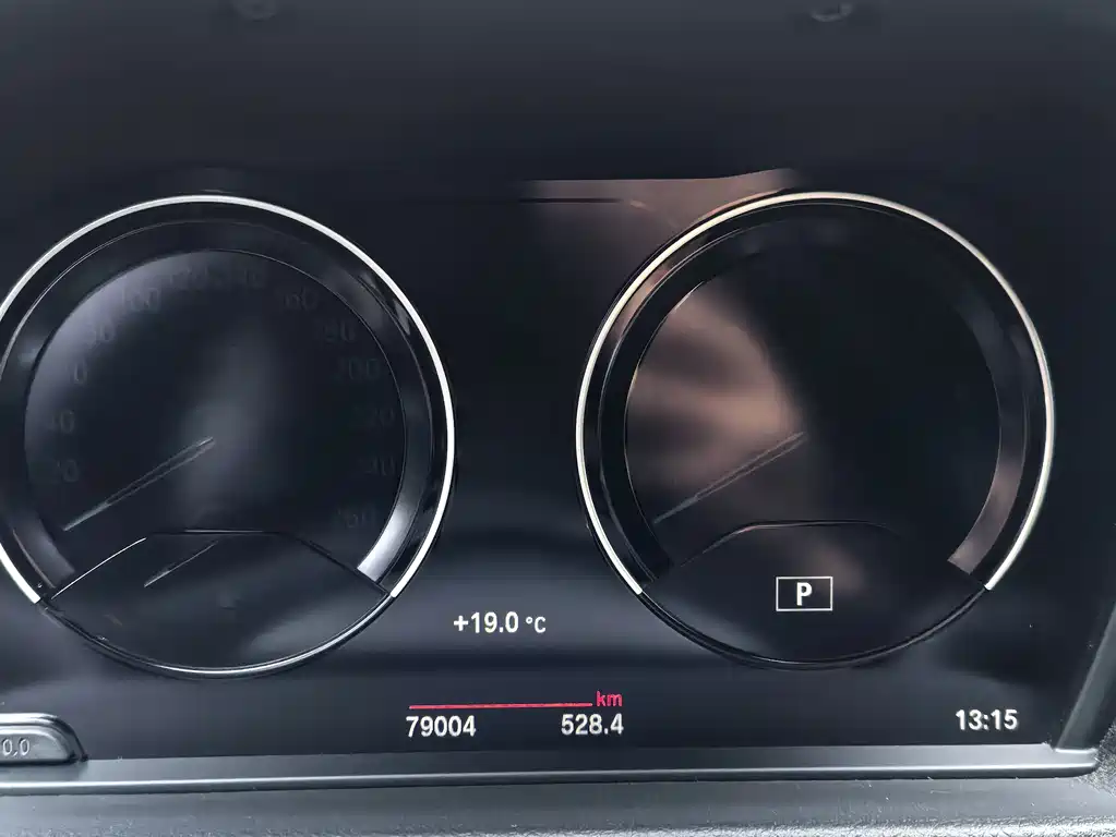 BMW 1 Series 2021 — фото 16