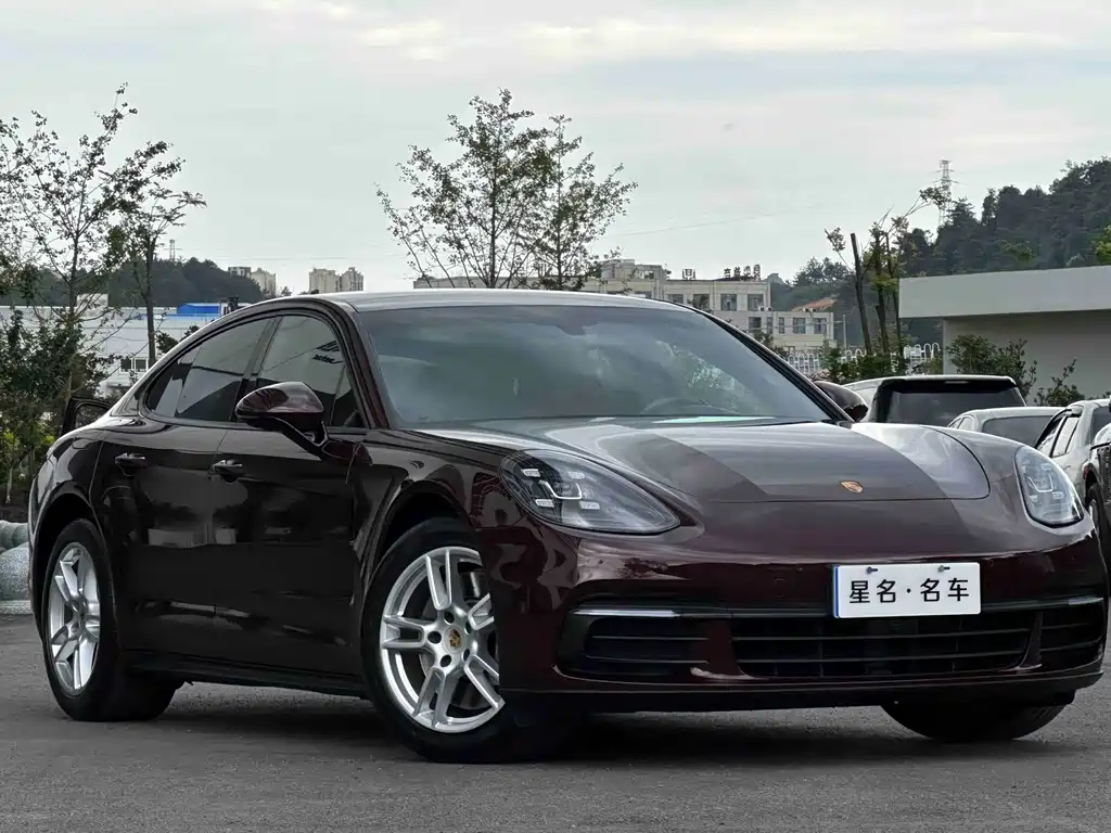Porsche Panamera 2019 — фото 3