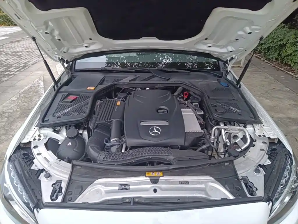 Mercedes-Benz C-Class 2015 — фото 20