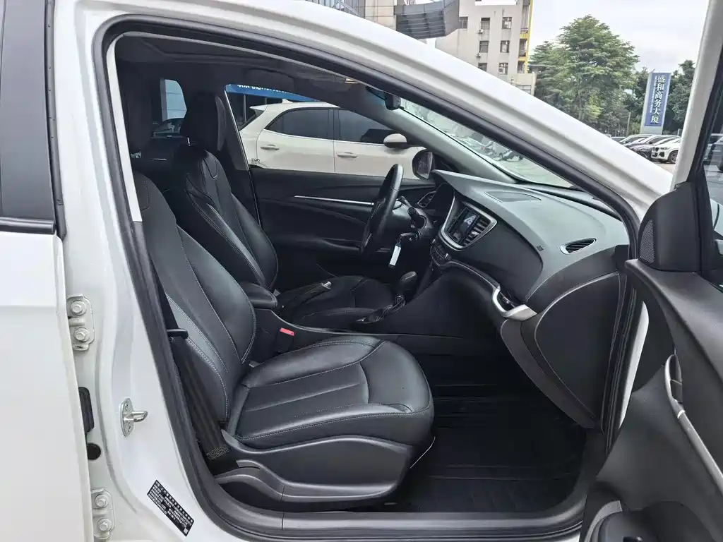Buick Excelle GT 2022