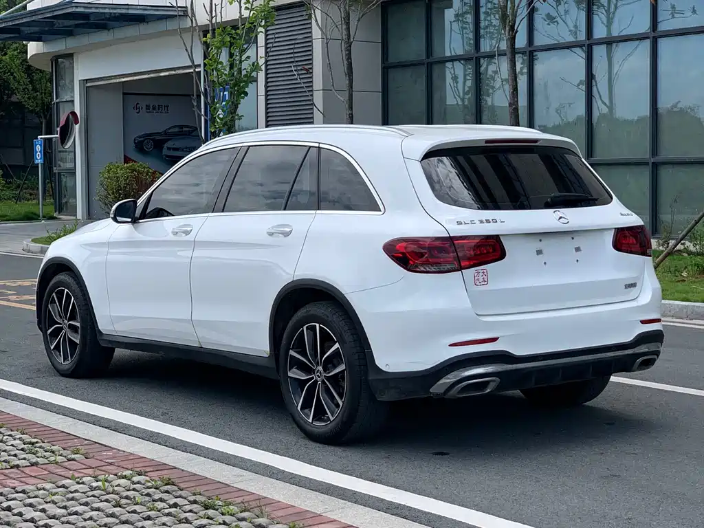 Mercedes-Benz GLC 2021 — фото 5