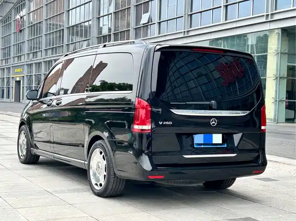 Mercedes-Benz V-Class 2021