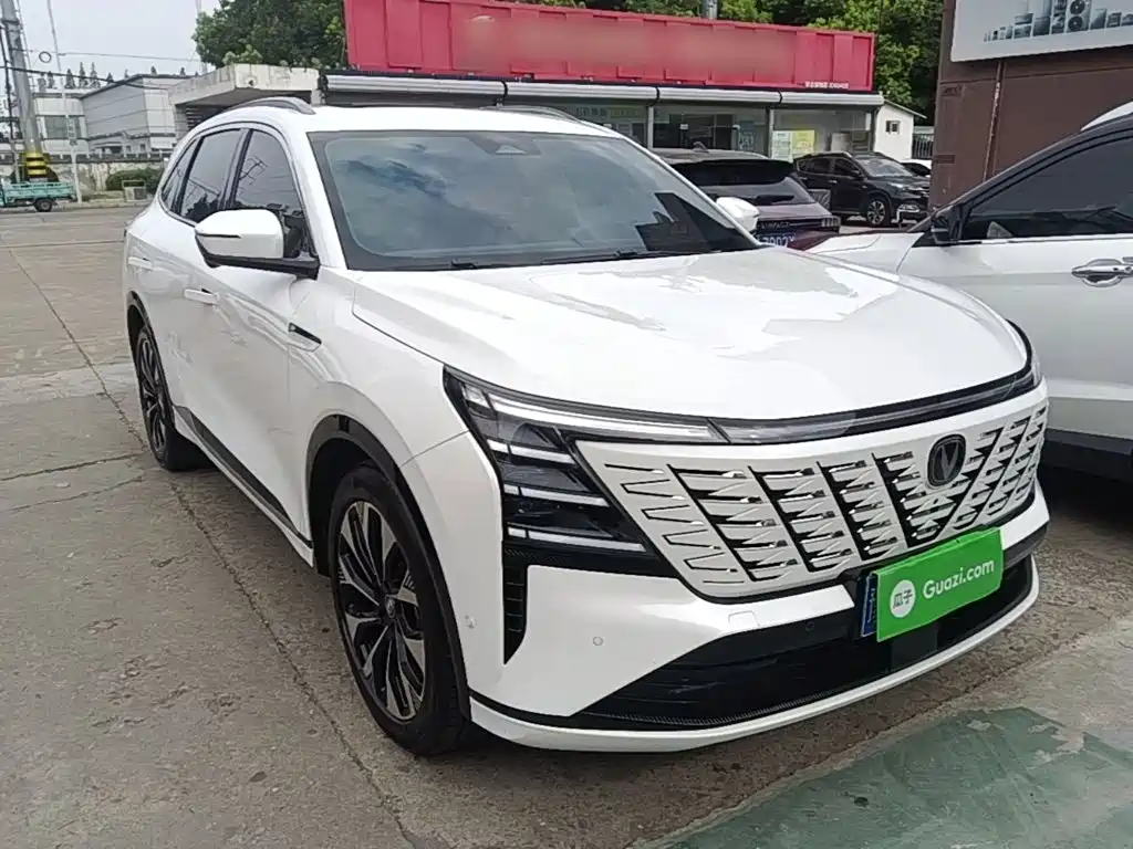 Changan CS75PLUS 2025 — фото 4
