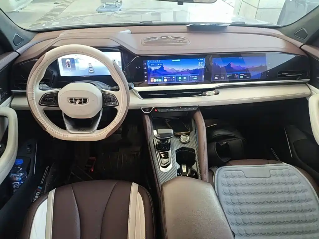 Geely Xingyue L 2023 — фото 10