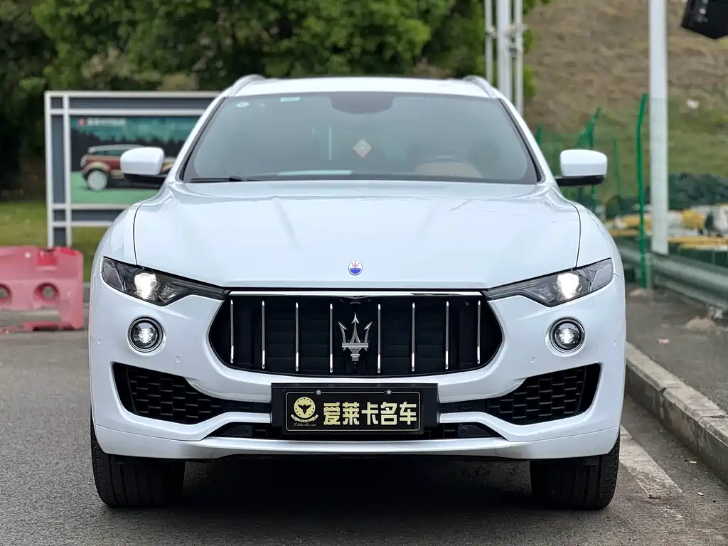 Maserati Levante 2017 — фото 2