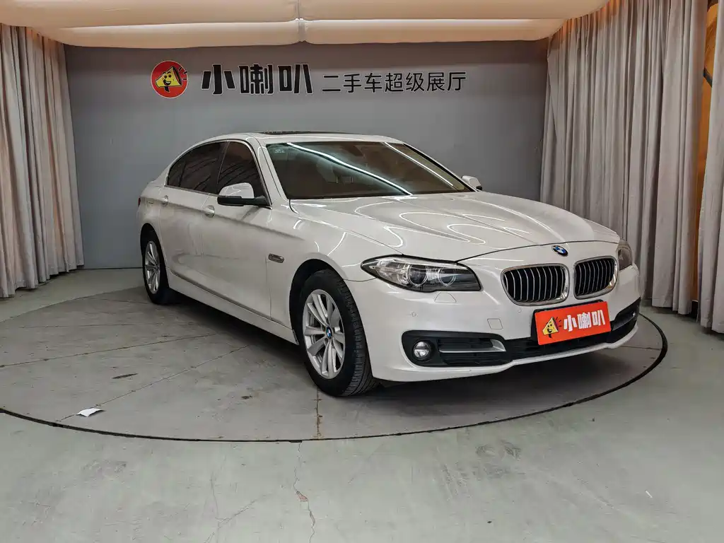 BMW 5 Series 2016 — фото 3
