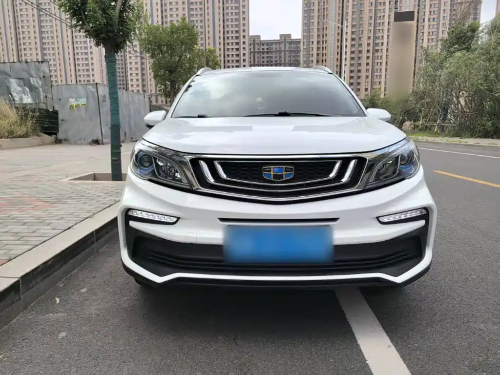 Geely Vision X3 2020 — фото 3