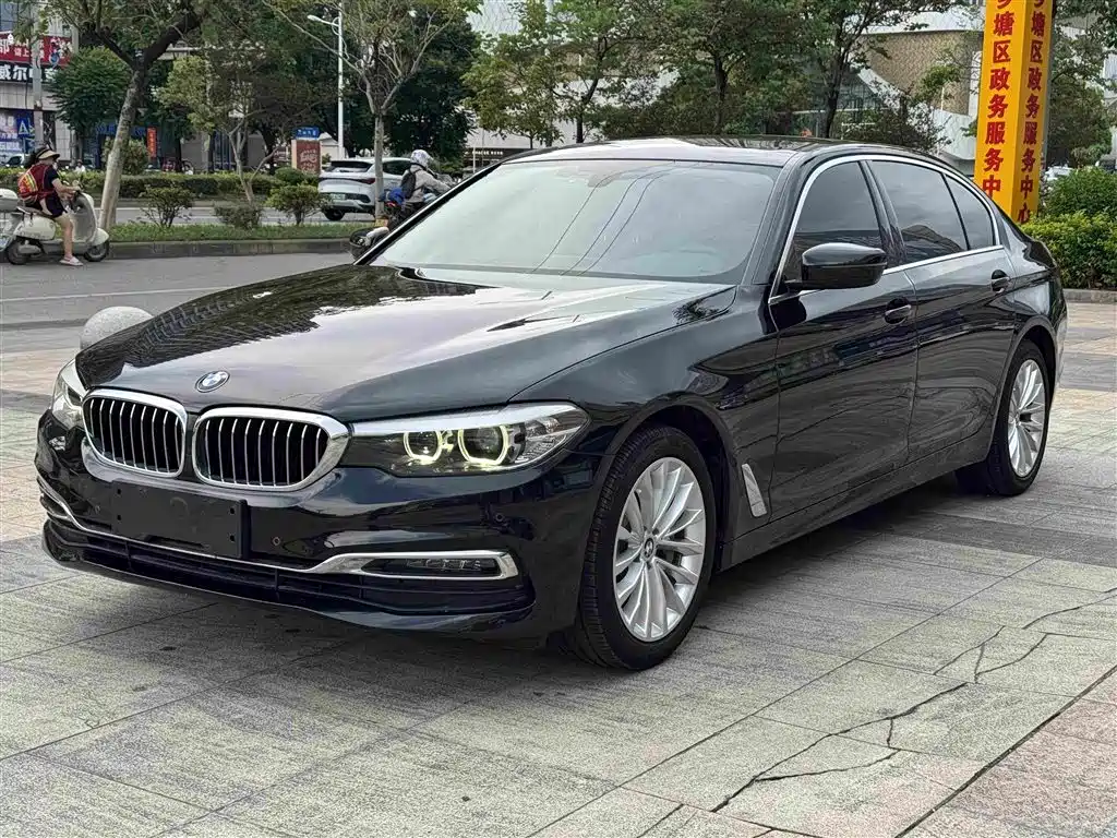 BMW 5 Series 2019