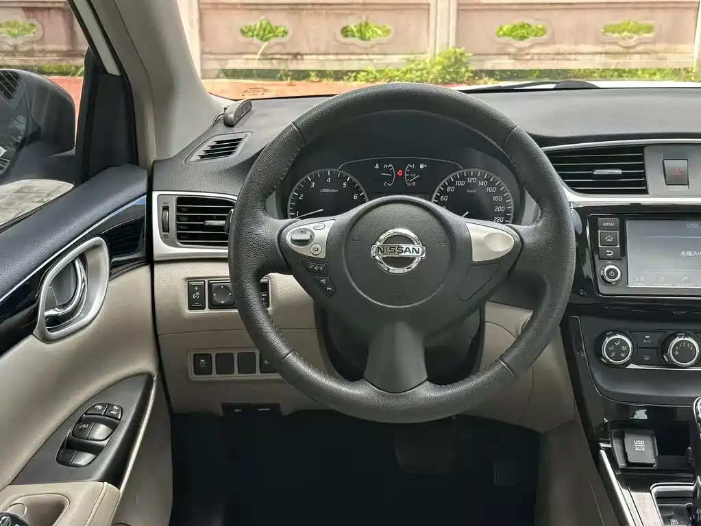 Nissan Sylphy 2018 — фото 10