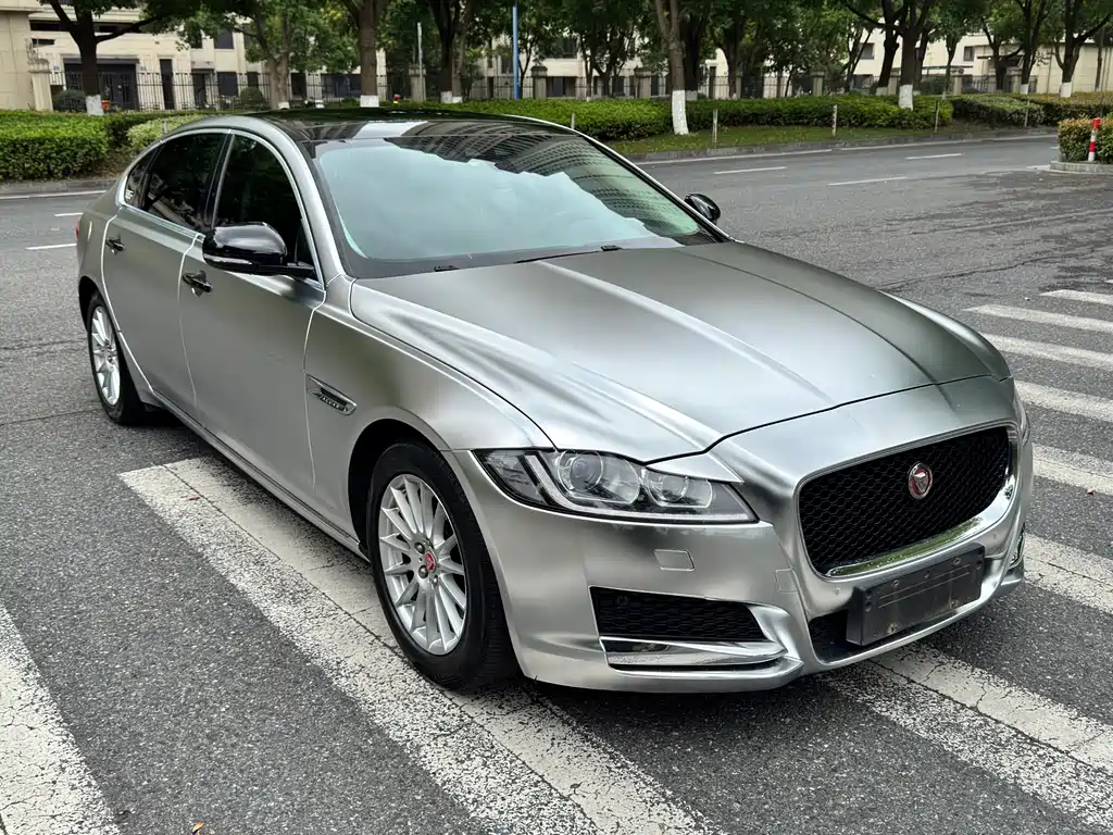 Jaguar XFL 2017 — фото 3