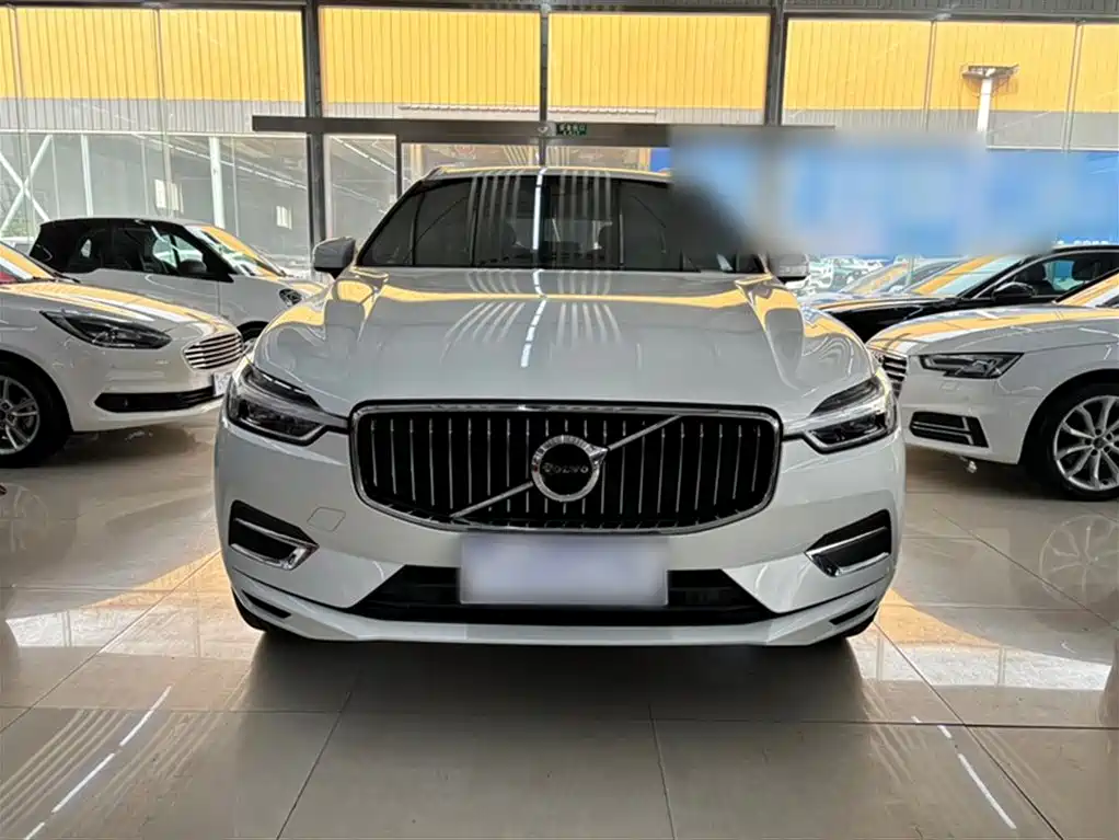 Volvo XC60 2020 — фото 3