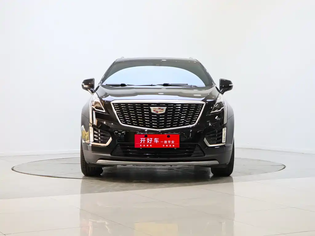 Cadillac XT5 2024 — фото 2