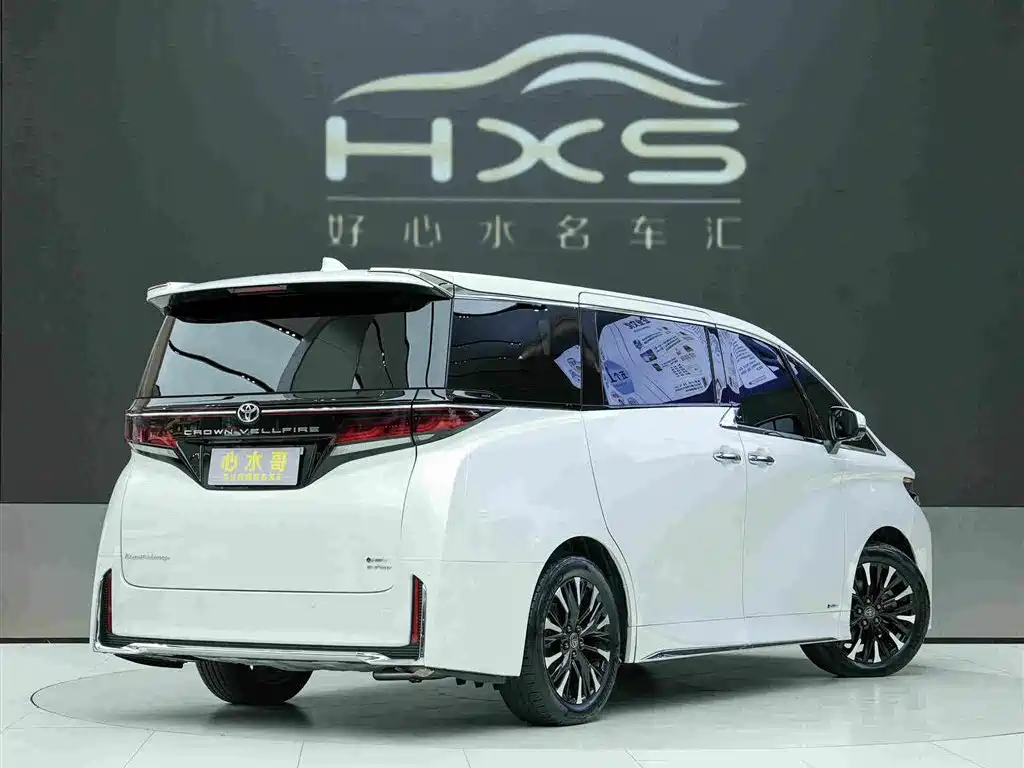 Toyota Vellfire 2024 — фото 4