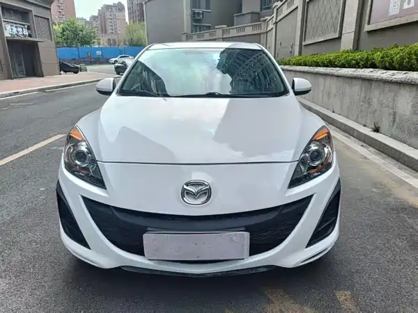 Mazda 3 Xingcheng 2011