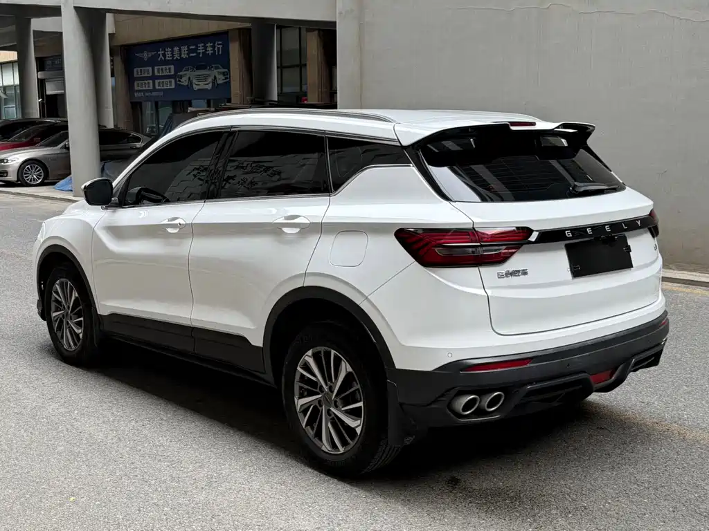 Geely Binyue 2022