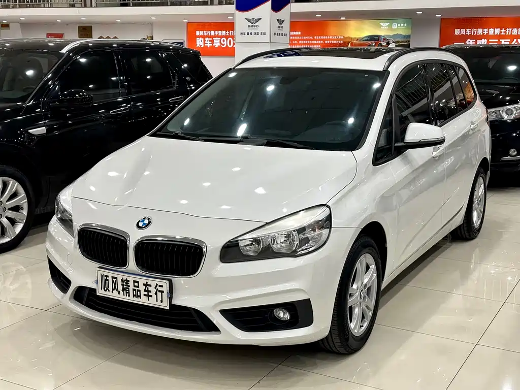BMW 2 Series Gran Tourer 2015 — фото 30