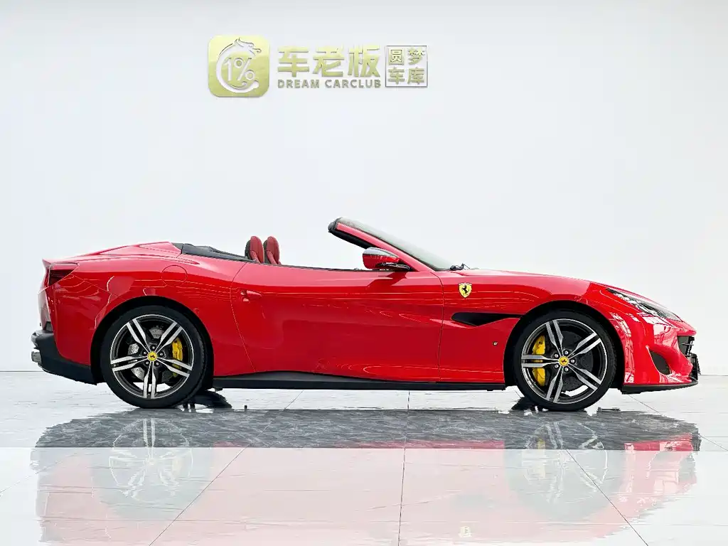Ferrari Portofino 2019 — фото 12